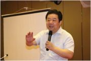 樂天成控股集團孫明高董事長受邀參加“2015年全國首屆畜牧業可持續發展高峰論壇”并發表主題演講